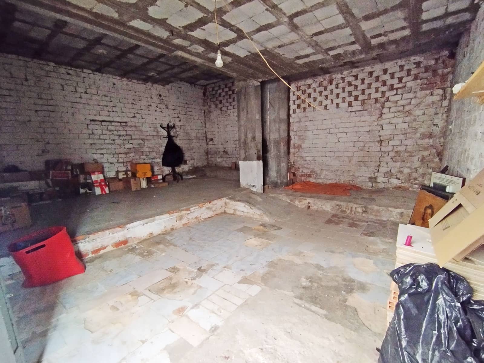 Erhverv til leje i Marbella - € 950 (Ref: 9524592)