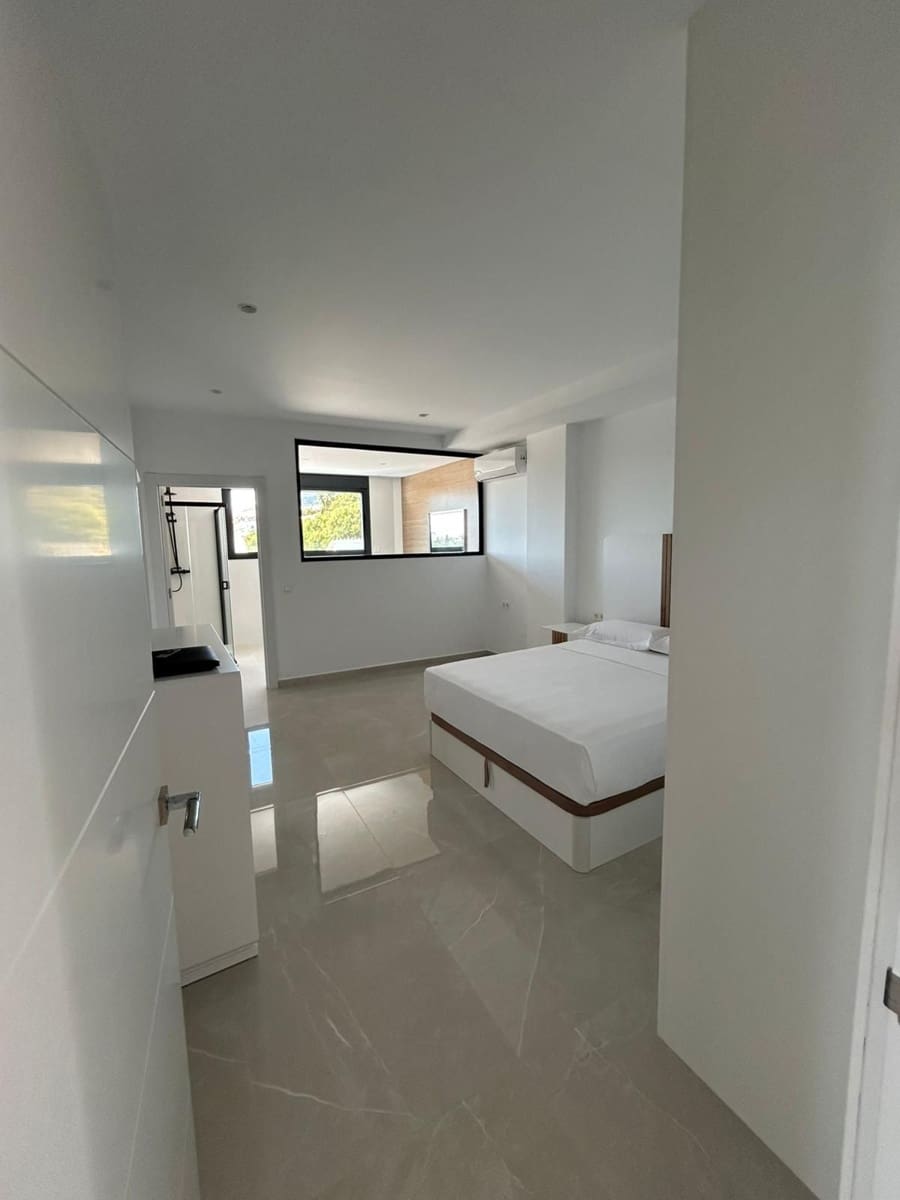 4 soveværelse Villa til salg i Benalmadena med swimmingpool - € 1.350.000 (Ref: 9529138)