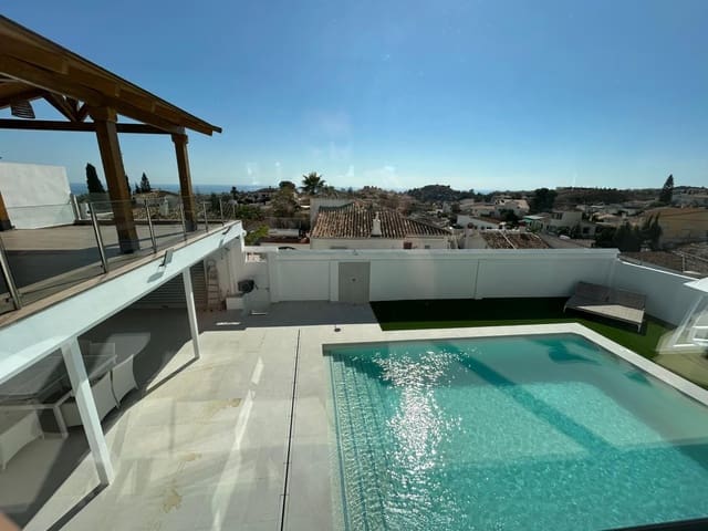 4 soveværelse Villa til salg i Benalmádena med swimmingpool - € 1.350.000 (Ref: 9529138)