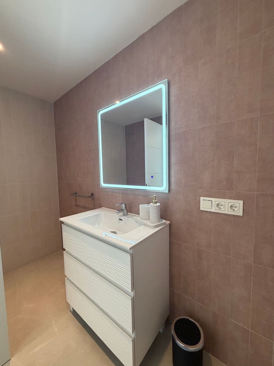 4 bedroom Villa for sale in Benalmadena with pool - € 1,250,000 (Ref: 9529138)