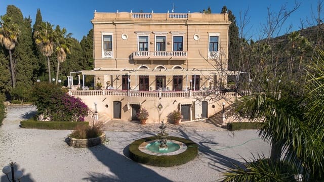 Omakotitalo myytävänä paikassa Motril - 4 300 000 € (Ref: 9532287)