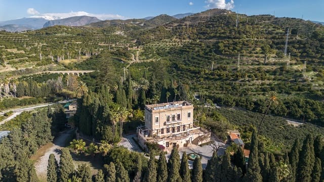 Omakotitalo myytävänä paikassa Motril - 4 300 000 € (Ref: 9532287)