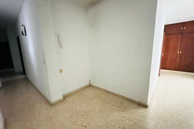 3 chambre Appartement à vendre à Zona Puerto Deportivo, Fuengirola - 550 000 € (Ref: 9532839)