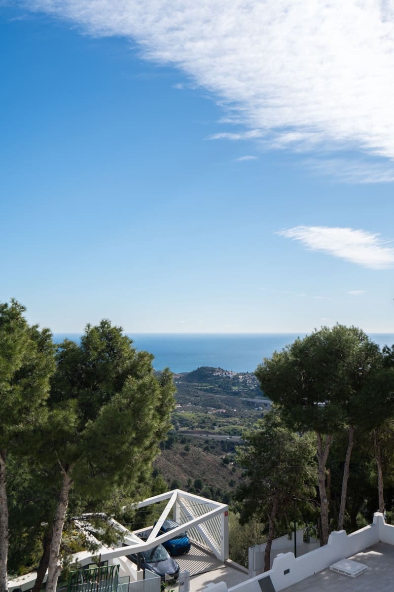 6 soveværelse Byhus til salg i Malaga by - € 2.850.000 (Ref: 9535135)