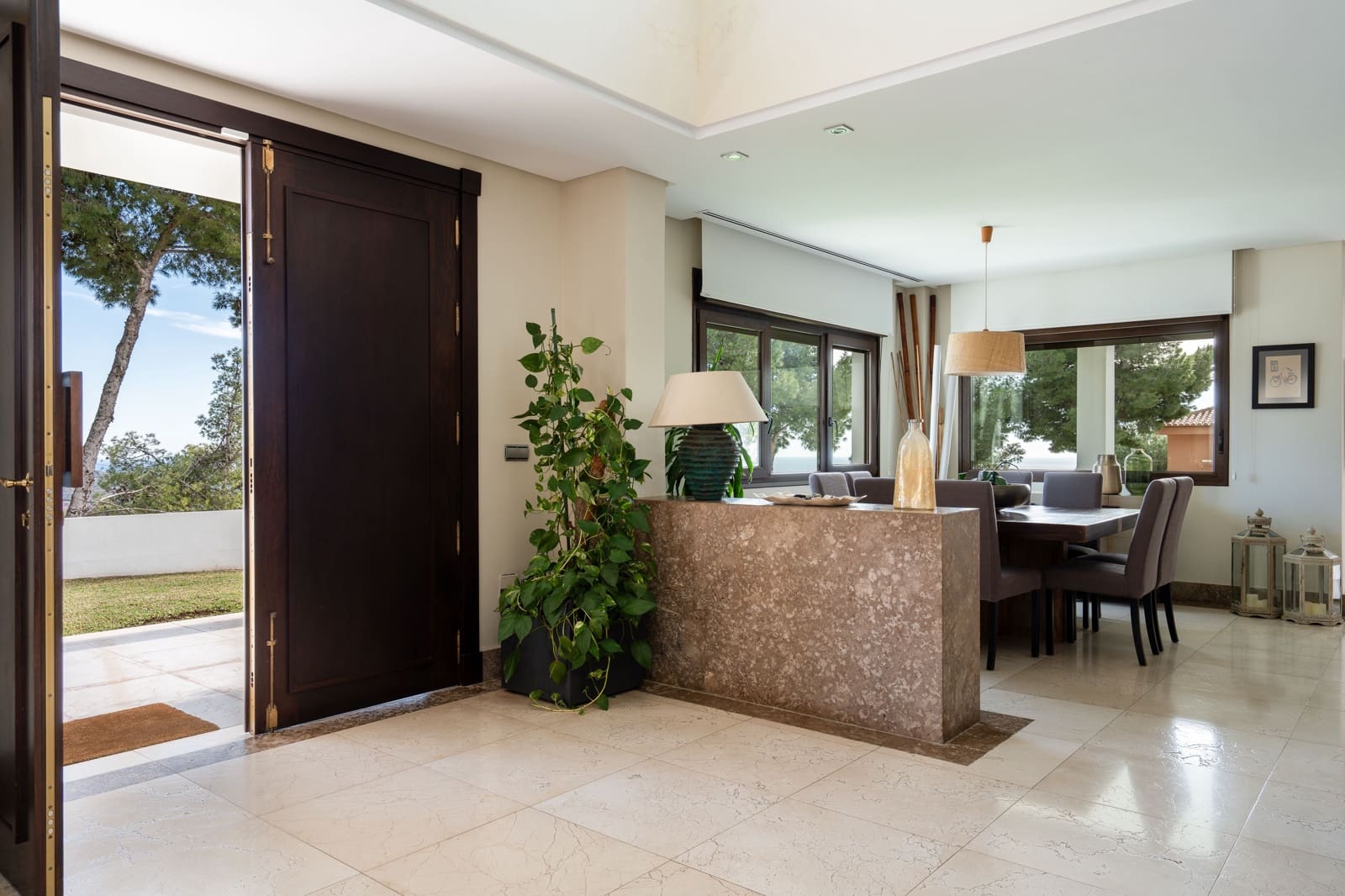 6 soveværelse Byhus til salg i Malaga by - € 2.850.000 (Ref: 9535135)