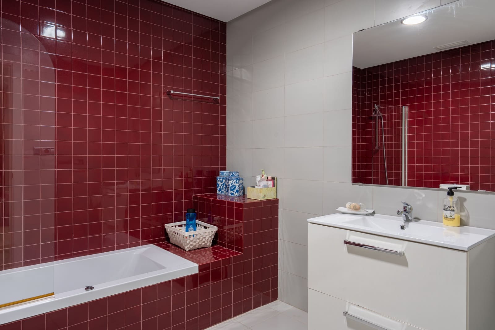 6 soveværelse Byhus til salg i Malaga by - € 2.850.000 (Ref: 9535135)