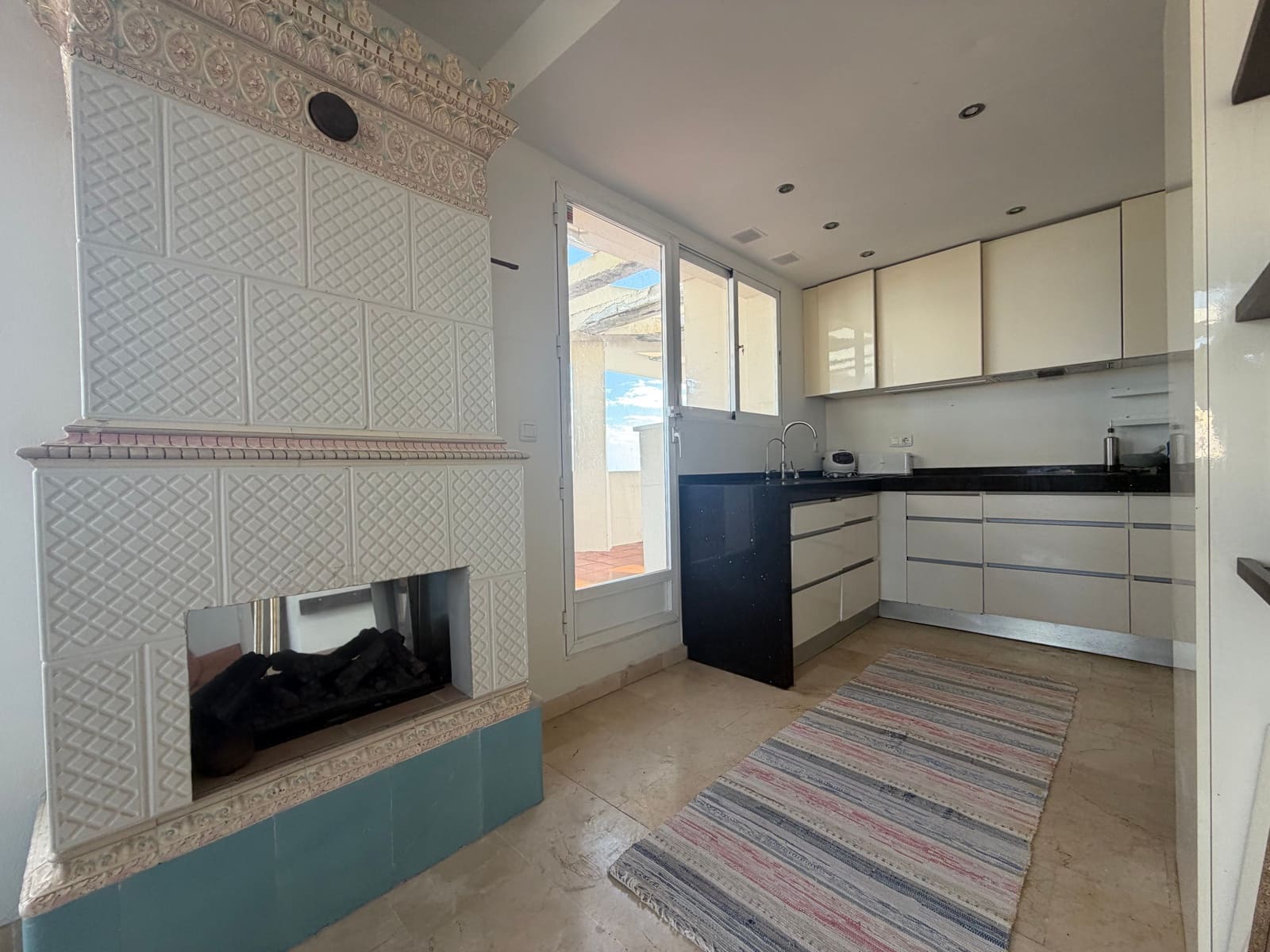 3 sypialnia Apartament na sprzedaż w San Pedro de Alcantara z basenem - 795 000 € (Ref: 9536509)