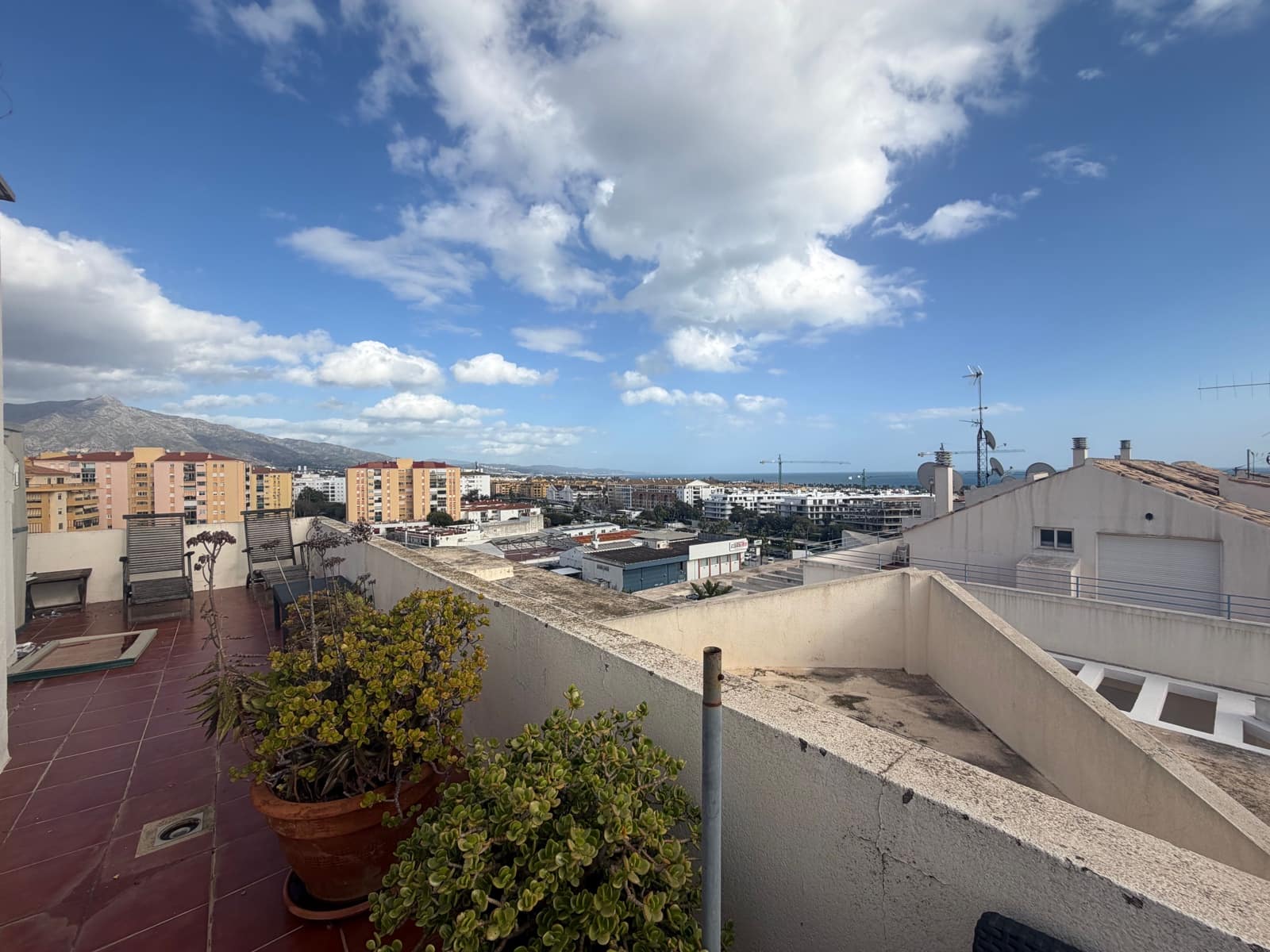 3 sypialnia Apartament na sprzedaż w San Pedro de Alcantara z basenem - 795 000 € (Ref: 9536509)