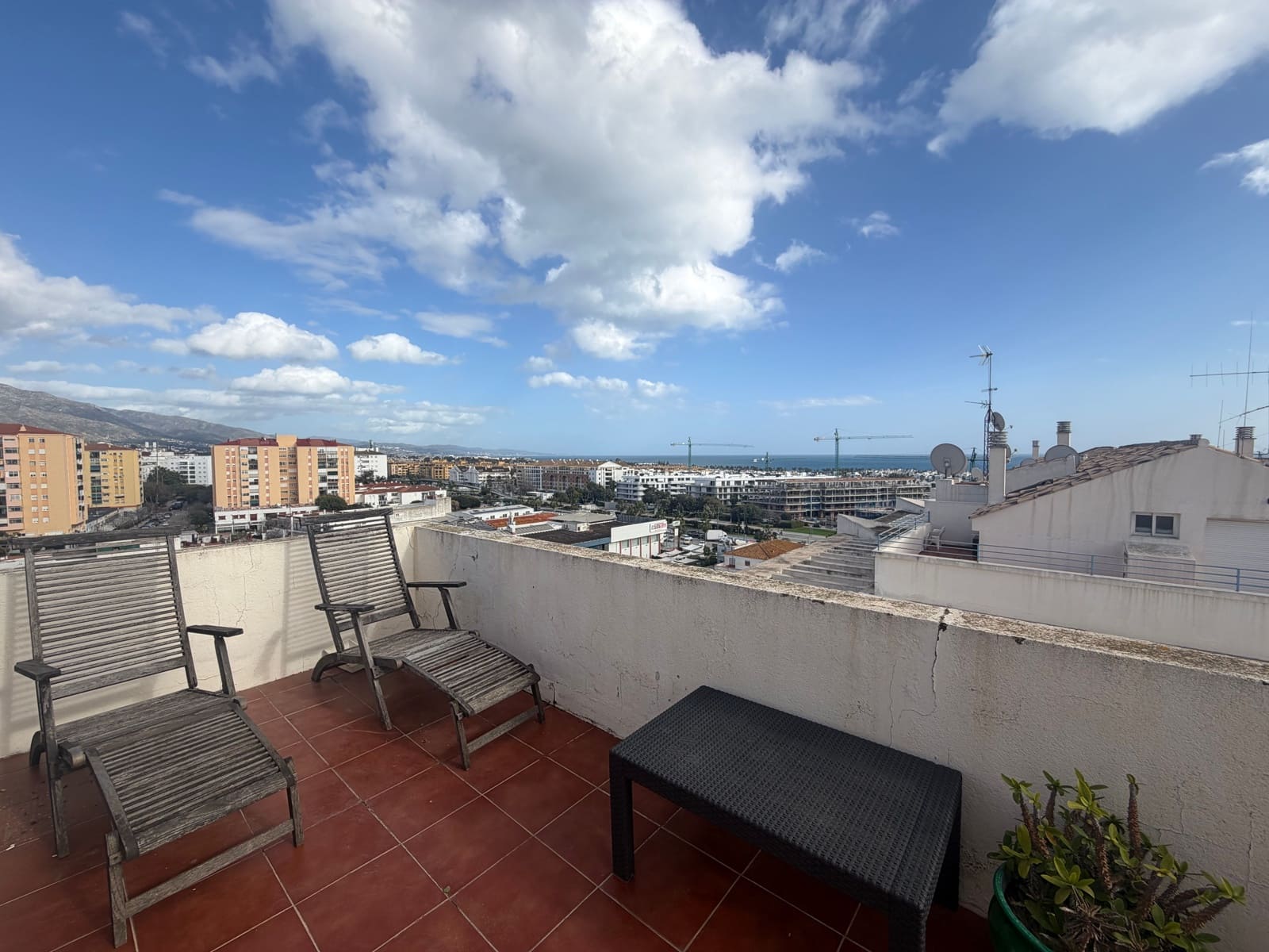 3 sypialnia Apartament na sprzedaż w San Pedro de Alcantara z basenem - 795 000 € (Ref: 9536509)