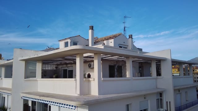 3 quarto Apartamento para venda em San Pedro de Alcántara Pueblo, Marbella com piscina - 795 000 € (Ref: 9536509)