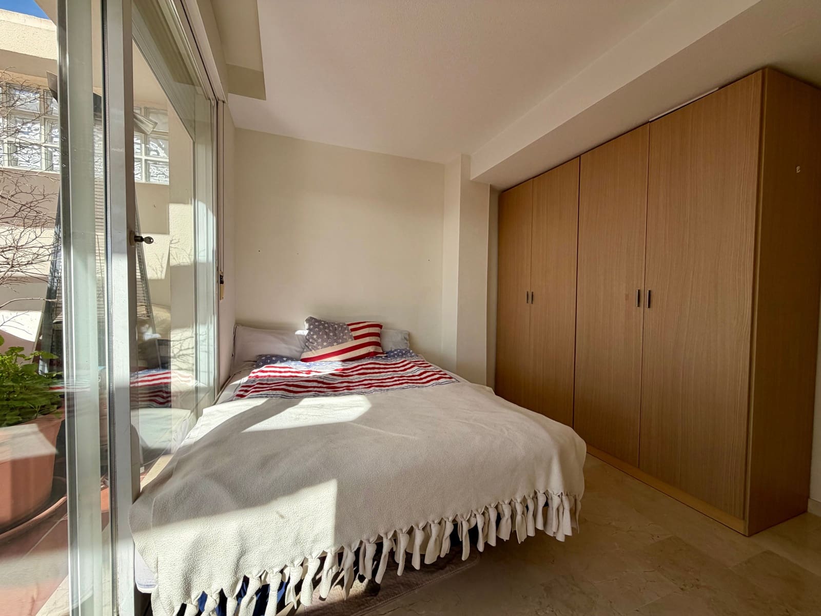 3 bedroom Apartment for sale in San Pedro de Alcantara with pool - € 695,000 (Ref: 9536509)