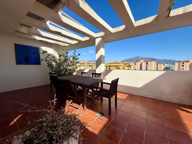 3 quarto Apartamento para venda em San Pedro de Alcántara Pueblo, Marbella com piscina - 795 000 € (Ref: 9536509)