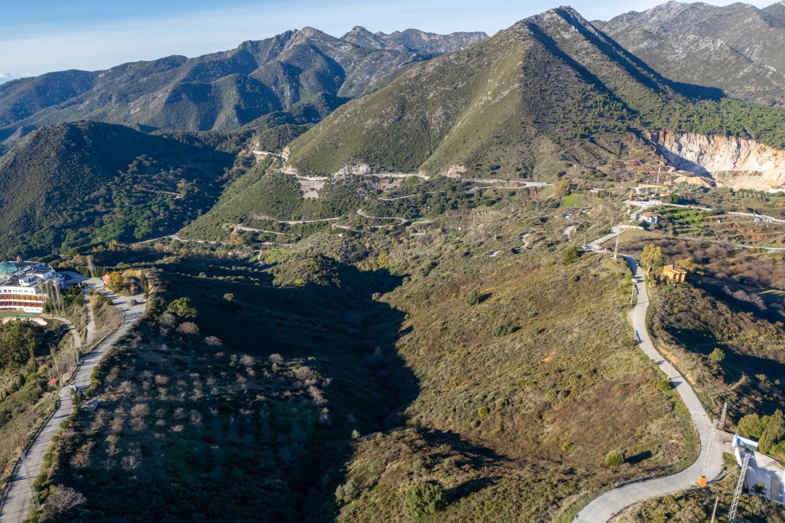 Haus zu verkaufen in Ojen - 775.000 € (Ref: 9538907)