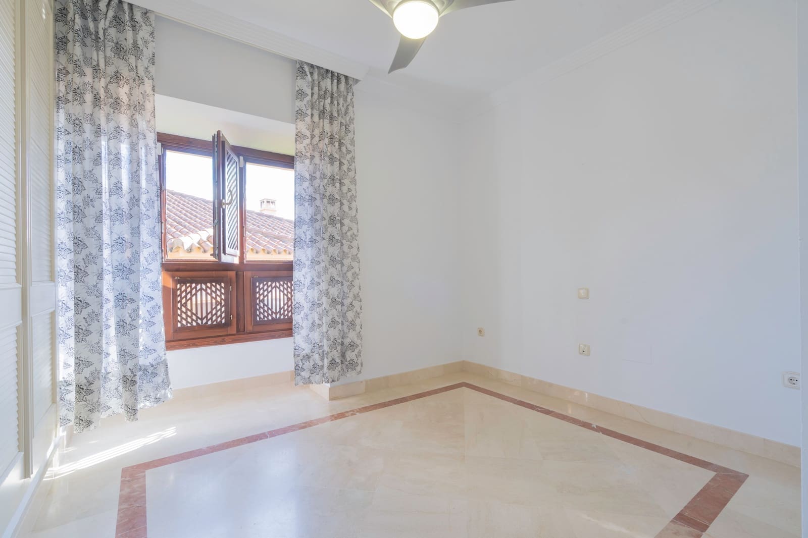 3 quarto Casa em Banda para venda em Mijas Costa com piscina - 525 000 € (Ref: 9539612)