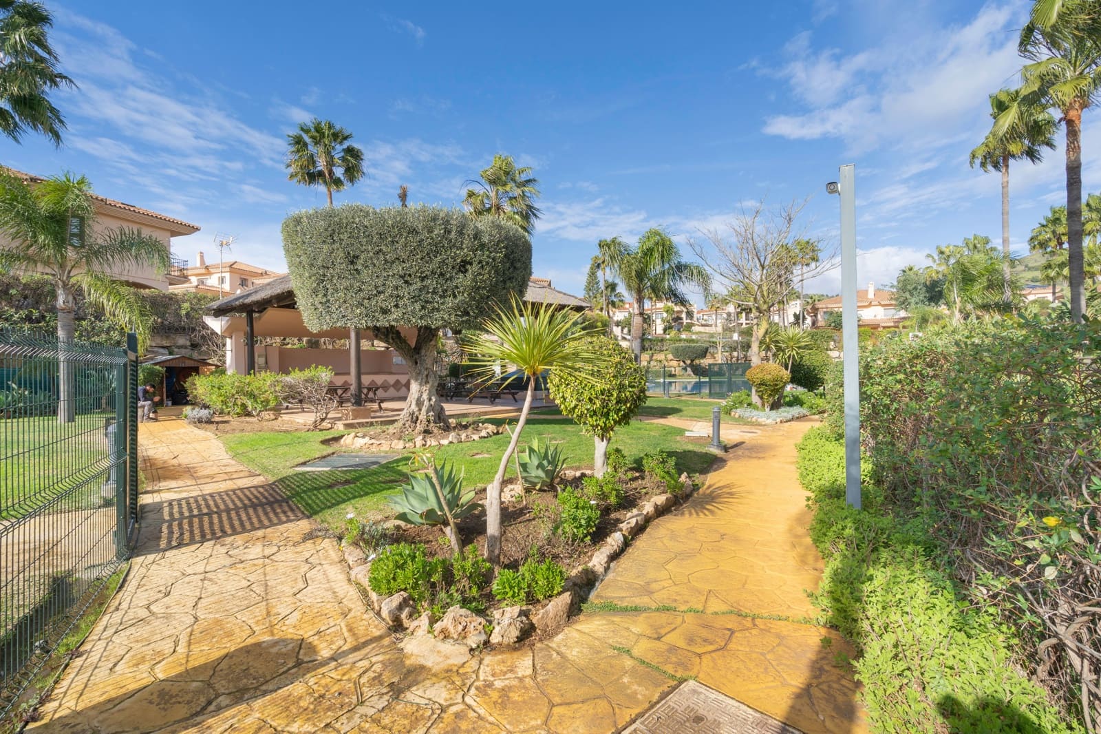 3 quarto Casa em Banda para venda em Mijas Costa com piscina - 525 000 € (Ref: 9539612)