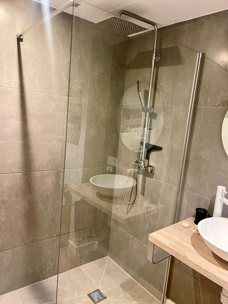 Appartement de 2 chambres à louer à Palma de Mallorca - 2 500 € (Ref: 9542015)