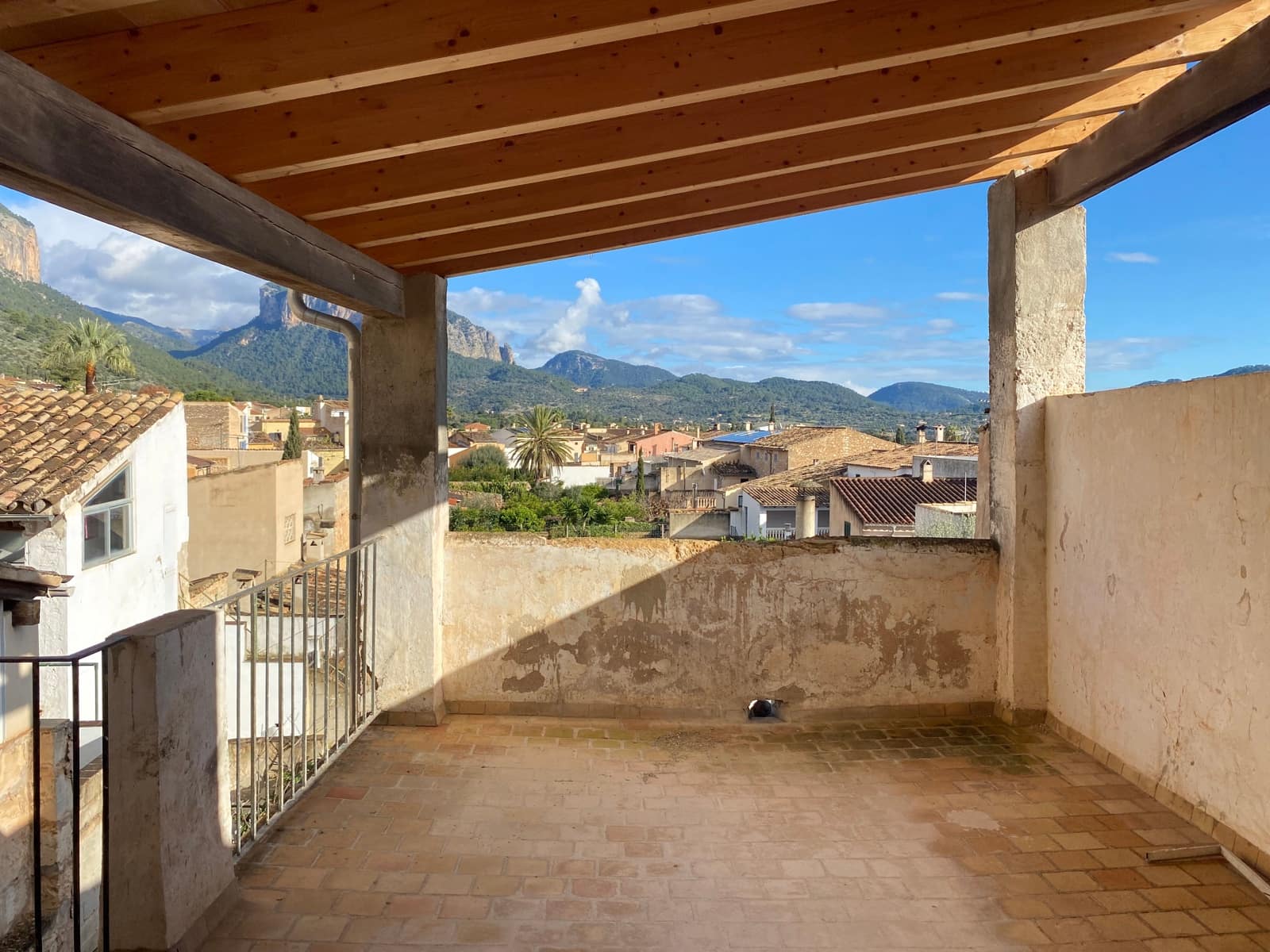 5 chambre Maison de Ville à vendre à Alaro - 1 200 000 € (Ref: 9547123)