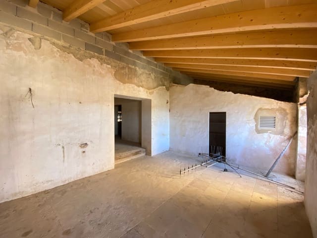 5 quarto Casa em Banda para venda em Alaró - 1 200 000 € (Ref: 9547123)
