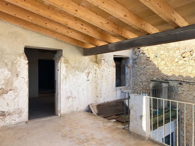 5 quarto Casa em Banda para venda em Alaró - 1 200 000 € (Ref: 9547123)