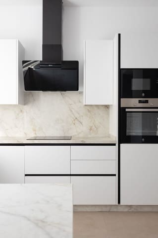 6 soverom Hus til salgs i Martiricos, Málaga by - € 569 000 (Ref: 9569078)