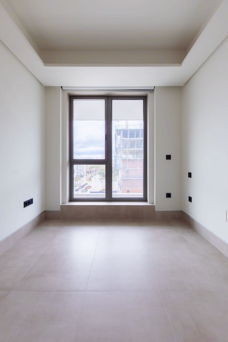 3 bedroom Apartment for rent in Malaga city with pool - € 5,500 (Ref: 9569079)