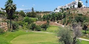 Maison de Ville à vendre à Estepona avec piscine - 1 700 000 € (Ref: 9569080)