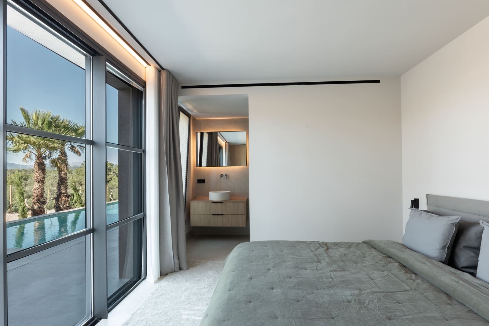 Casa de 4 habitaciones en Palma de Mallorca en venta con piscina garaje - 2.690.000 € (Ref: 9570077)