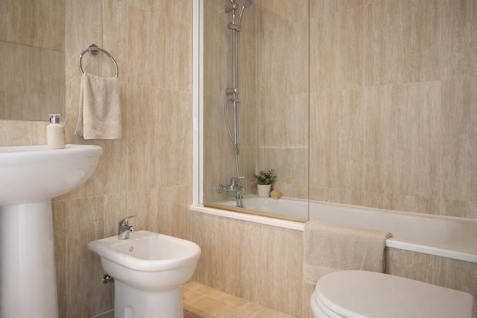 4 sovrum Hus till salu i Manilva med pool - 549 900 € (Ref: 9571939)