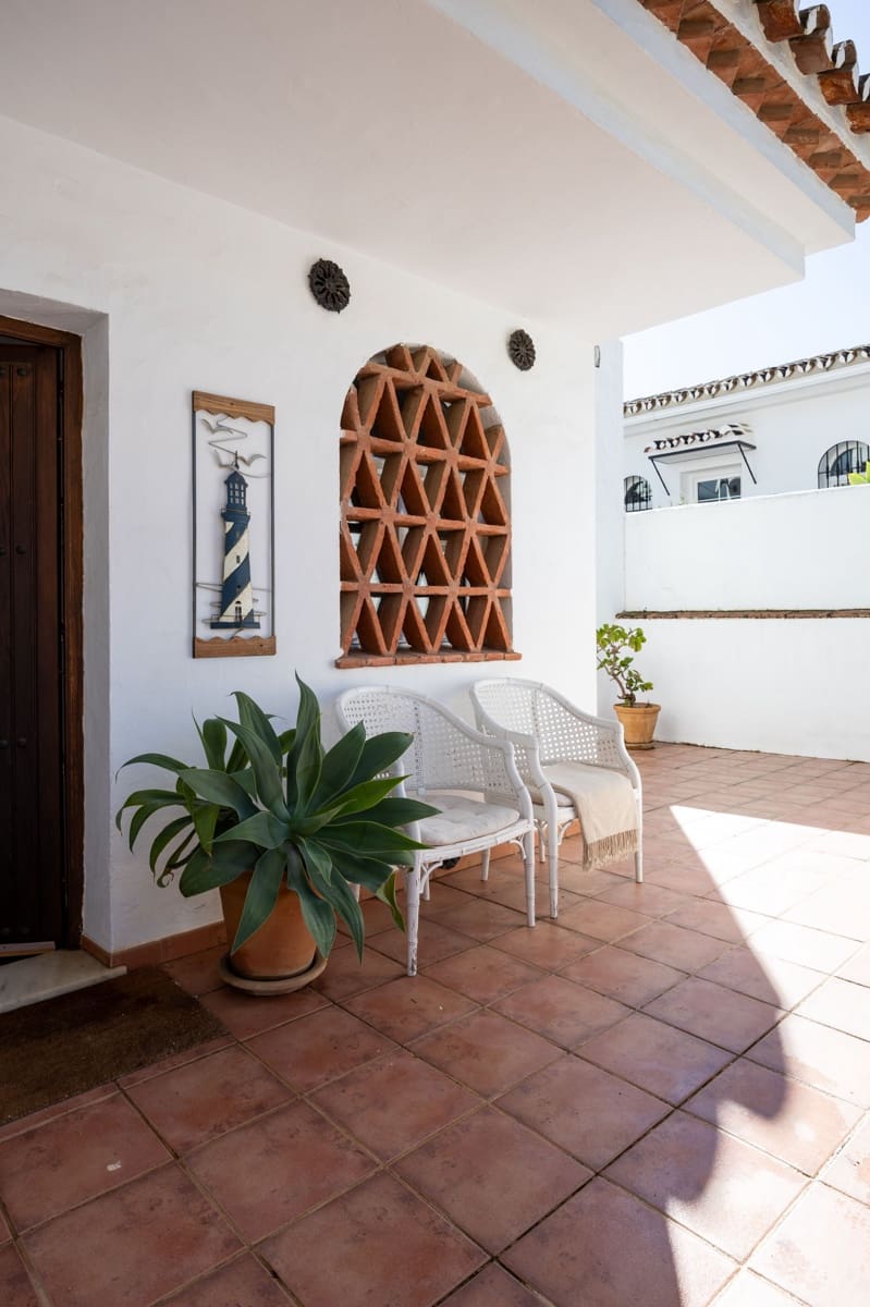 2 sypialnia Penthouse na sprzedaż w Mijas z basenem - 350 000 € (Ref: 9583515)