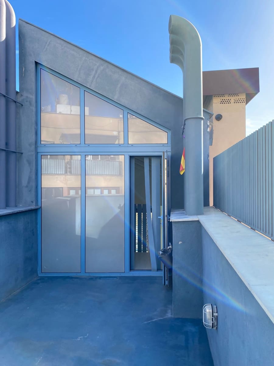 Appartement de 1 chambre à louer à Palma de Mallorca avec piscine - 1 900 € (Ref: 9585011)