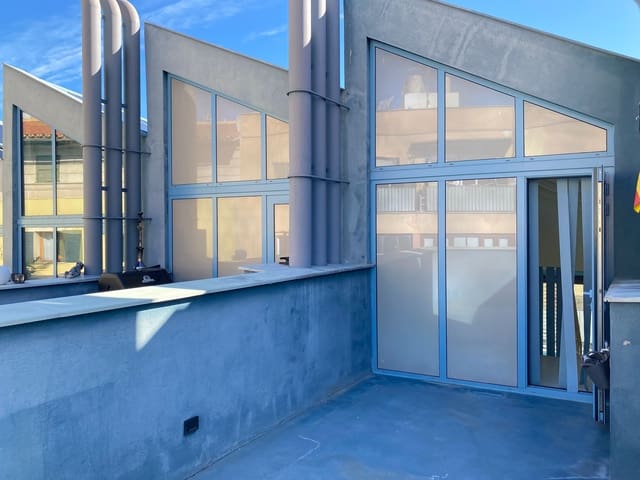 Appartement de 1 chambre à louer à El Terreno, Palma de Mallorca avec piscine - 1 900 € (Ref: 9585011)