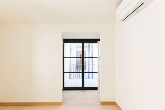 2 soveværelse Lejlighed til leje i La Llotja - Born, Palma de Mallorca - € 5.000 (Ref: 9592207)