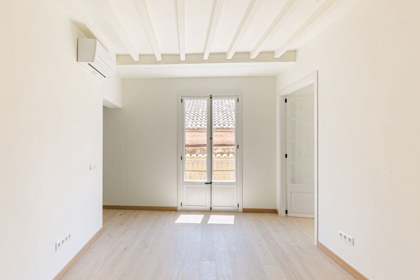 2 soveværelse Lejlighed til leje i Palma de Mallorca - € 5.000 (Ref: 9592207)