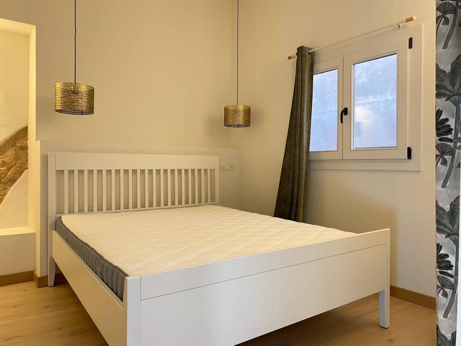 2 bedroom Apartment for rent in Palma de Mallorca - € 5,000 (Ref: 9592207)