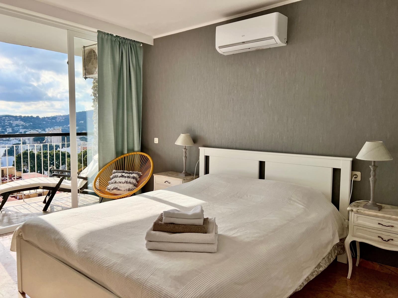 1 soveværelse Lejlighed til leje i Palma de Mallorca - € 1.500 (Ref: 9593215)