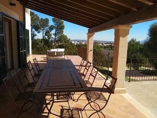 Casa de 4 habitaciones en Son Anglada, Palma de Mallorca en alquiler con piscina - 4.900 € (Ref: 9602415)