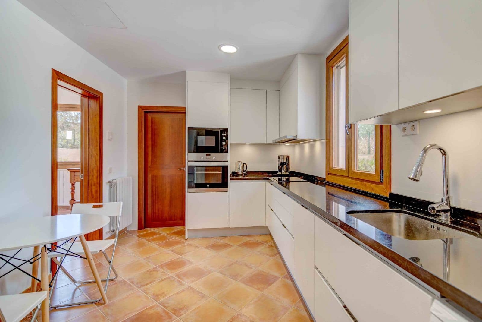 Casa de 4 habitaciones en Palma de Mallorca en alquiler con piscina - 4.900 € (Ref: 9602415)
