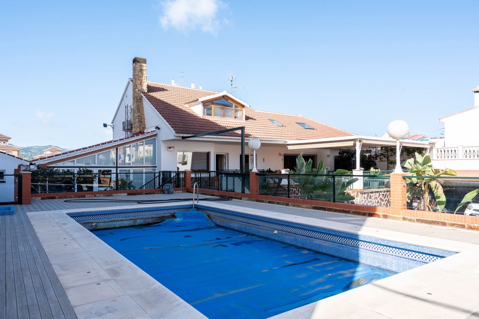 7 quarto Casa em Banda para venda em Velez-Malaga com piscina - 1 100 000 € (Ref: 9603015)