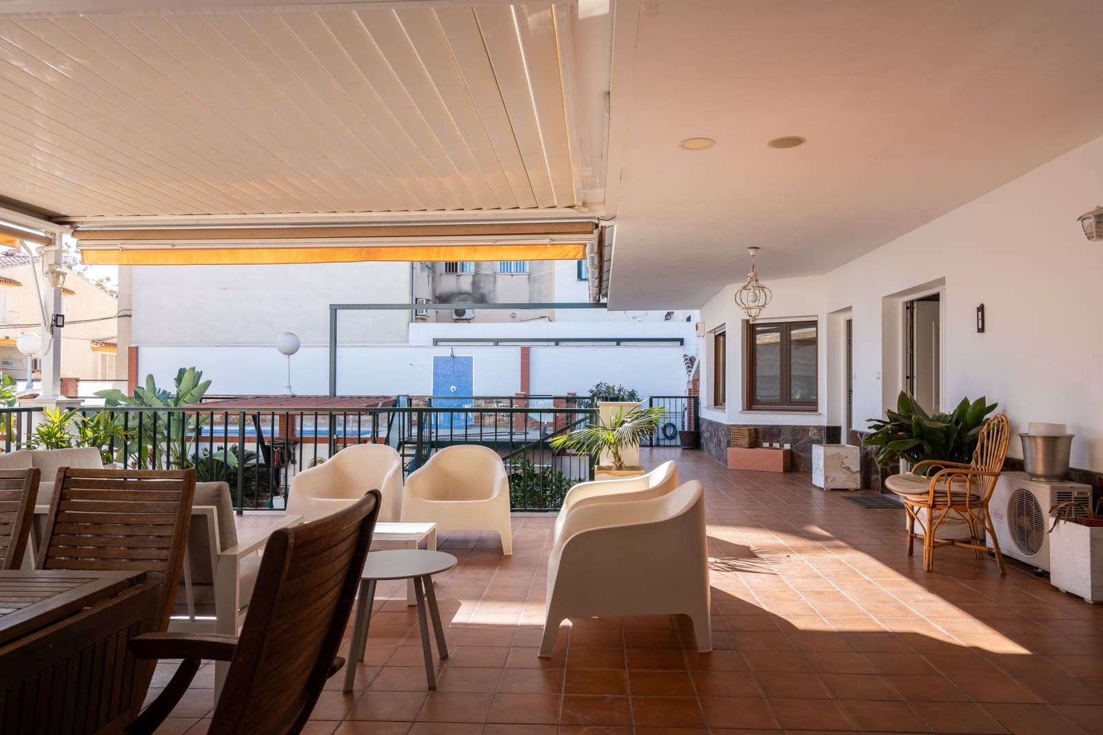 7 quarto Casa em Banda para venda em Velez-Malaga com piscina - 1 100 000 € (Ref: 9603015)