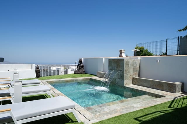 4 Zimmer Haus zu verkaufen in Marbella mit Pool Garage - 850.000 € (Ref: 9606607)
