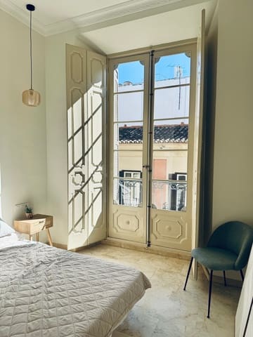 3 soveværelse Lejlighed til salg i Centro Historico, Málaga by - € 770.000 (Ref: 9606987)