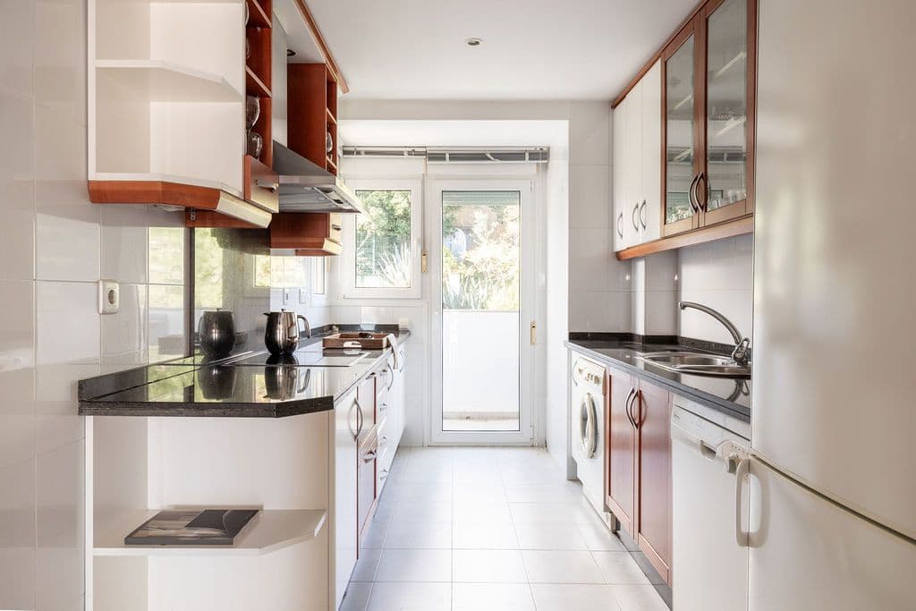 3 makuuhuone Huoneisto myytävänä paikassa Mijas Costa mukana uima-altaan - 495 000 € (Ref: 9609946)