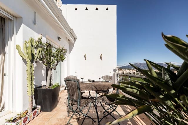 3 makuuhuone Huoneisto myytävänä paikassa Riviera del Sol, Mijas mukana uima-altaan - 495 000 € (Ref: 9609946)