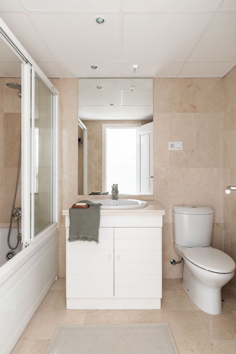 3 makuuhuone Huoneisto myytävänä paikassa Mijas Costa mukana uima-altaan - 495 000 € (Ref: 9609946)