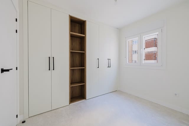 3 slaapkamer Appartement te koop in Málaga stad - € 890.000 (Ref: 9610350)