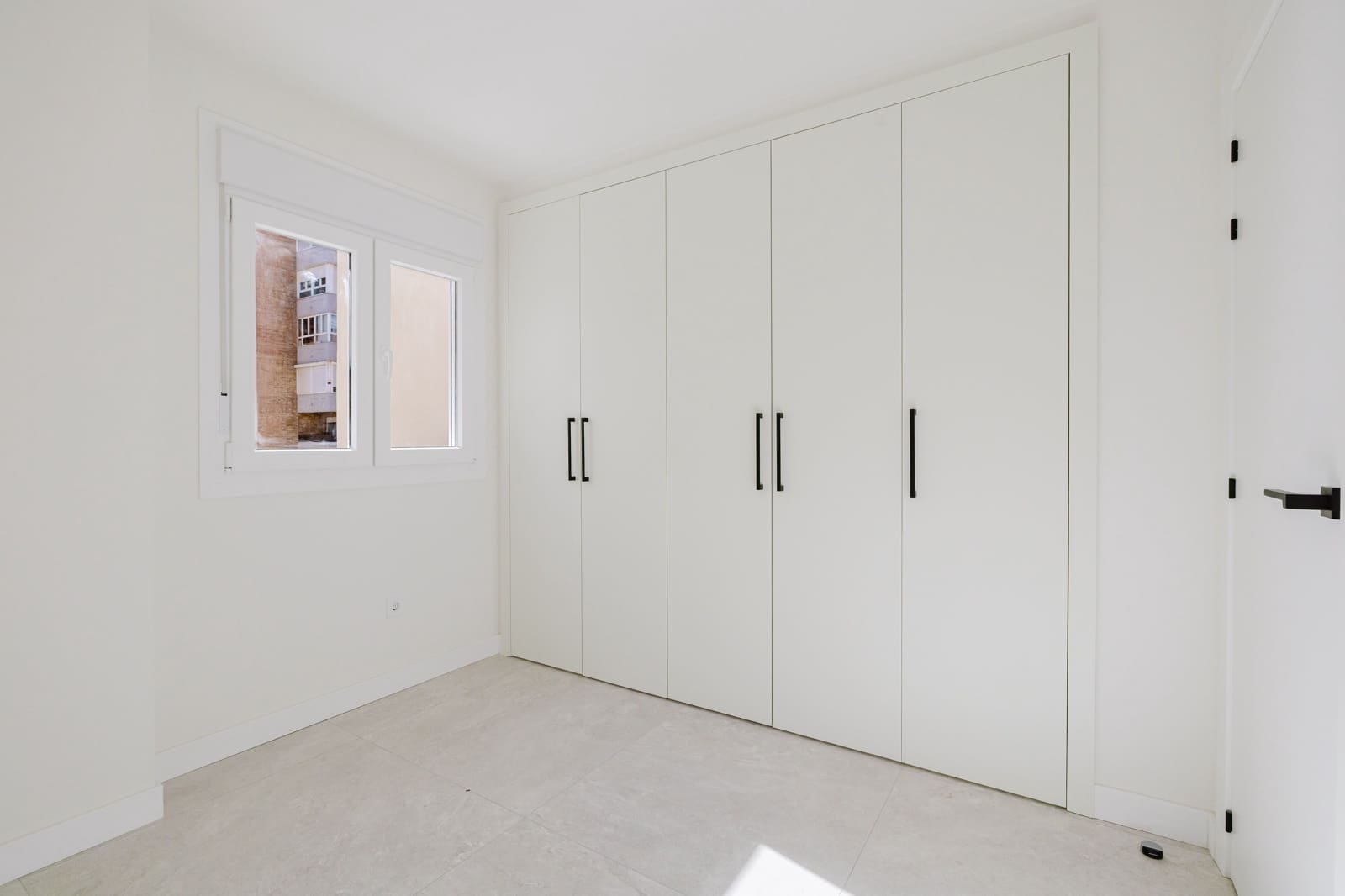 3 soveværelse Lejlighed til salg i Malaga by - € 890.000 (Ref: 9610350)