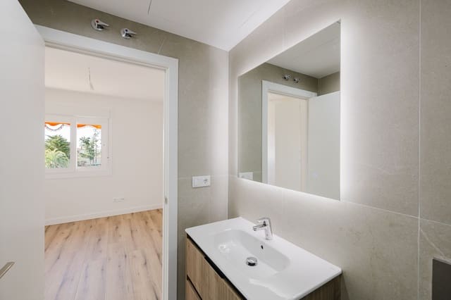 Apartamento de 2 habitaciones en Cerrado de Calderon, Málaga ciudad en venta - 440.000 € (Ref: 9612000)