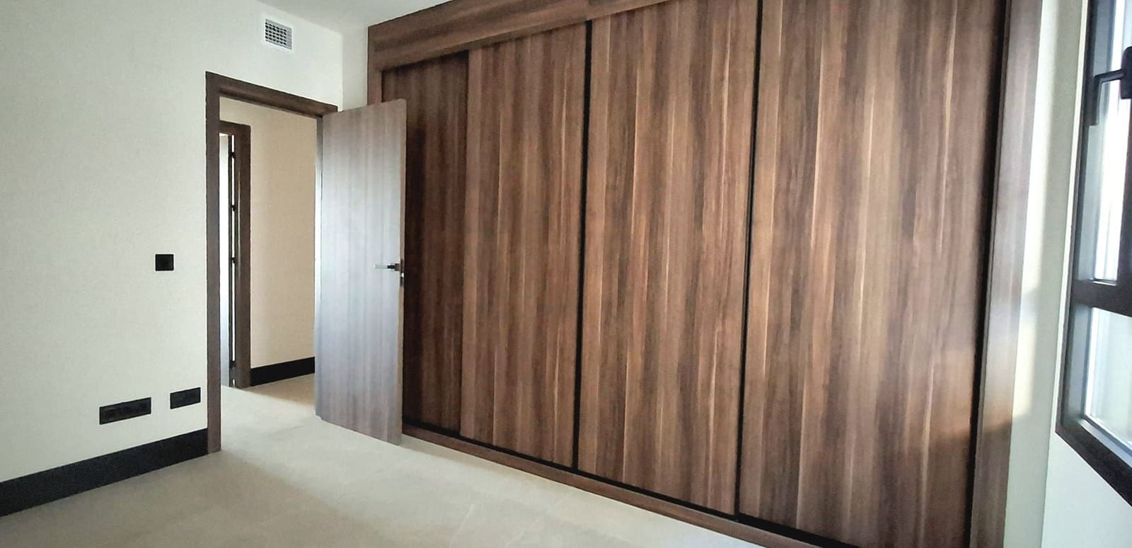 Apartamento de 2 habitaciones en Marbella en venta con piscina - 675.000 € (Ref: 9612001)