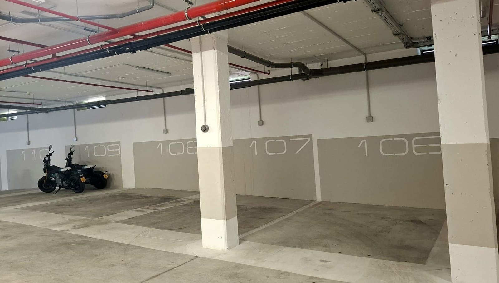 Apartamento de 2 habitaciones en Marbella en venta con piscina - 675.000 € (Ref: 9612001)