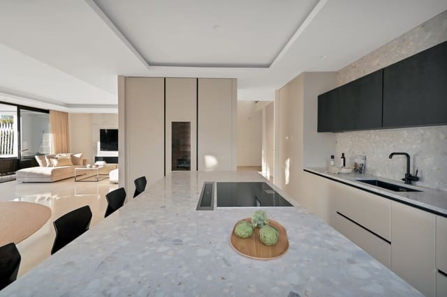 6 soverom Villa til salgs i Lomas De Marbella, Marbella med svømmebasseng - € 3 950 000 (Ref: 9612002)